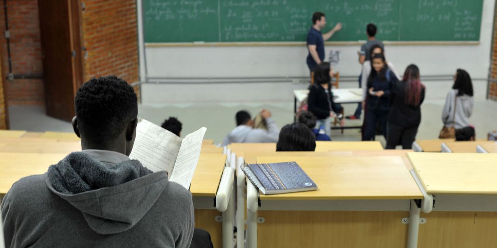 brasil-investe-menos-em-educacao-que-paises-da-ocde