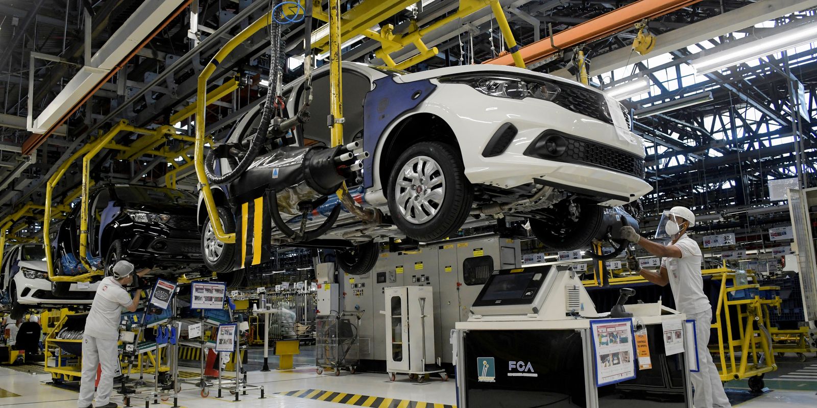 atividade-economica-tem-queda-de-0,77%-em-agosto