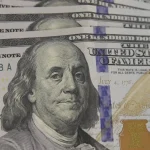 dolar-fecha-acima-de-r$-5-pela-primeira-vez-desde-outubro
