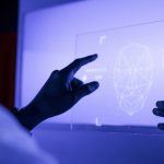 uso-de-chatgpt-no-ensino-exige-cuidado,-alerta-especialista
