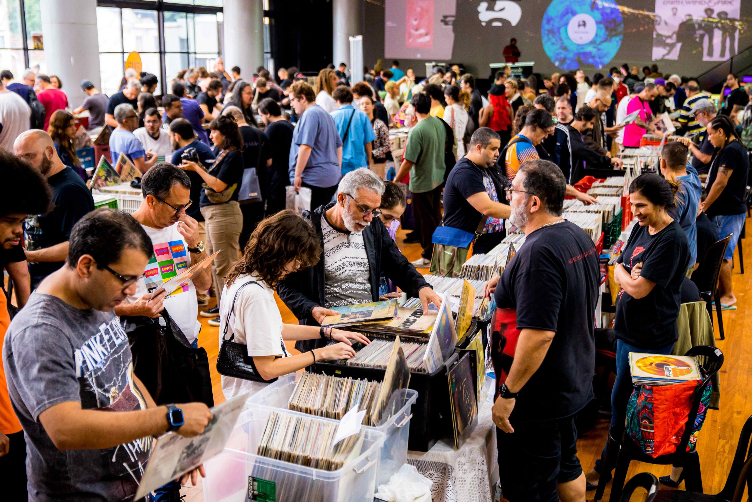 Feira de Vinil / créditos Luciola Villela