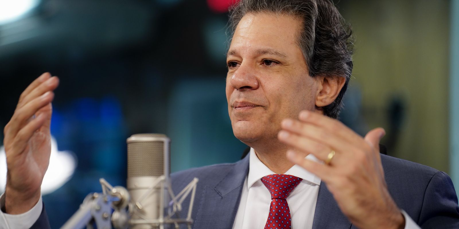 ata-dissipou-desconfianca-de-divisao-politica-no-copom,-diz-haddad